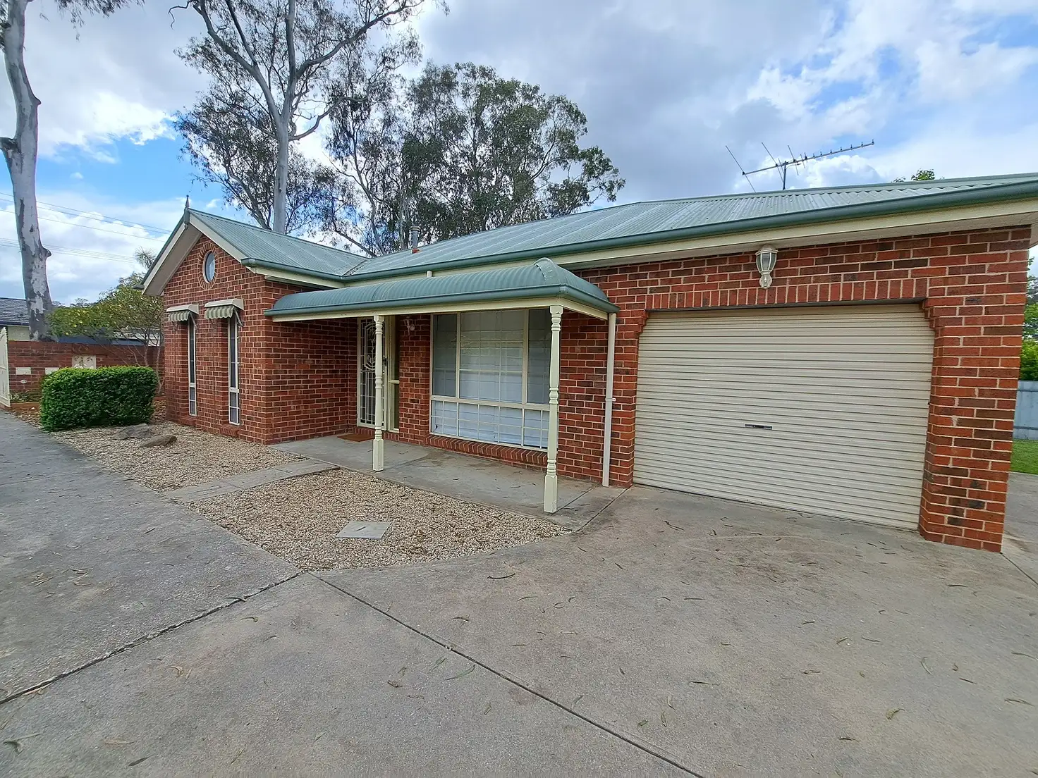 Main view of Homely townhouse listing, 1/461 Kaitlers Road, Lavington NSW 2641