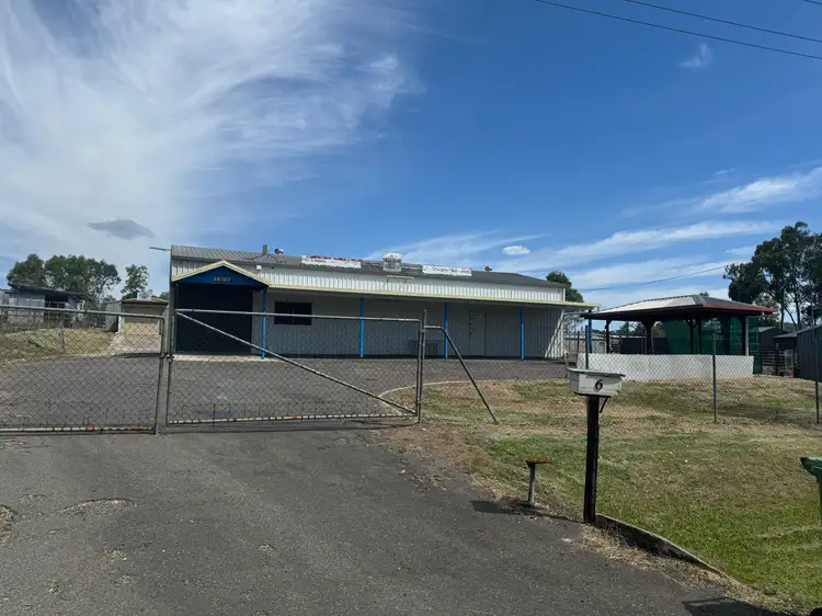 6 Knowles Street, Nanango QLD 4615