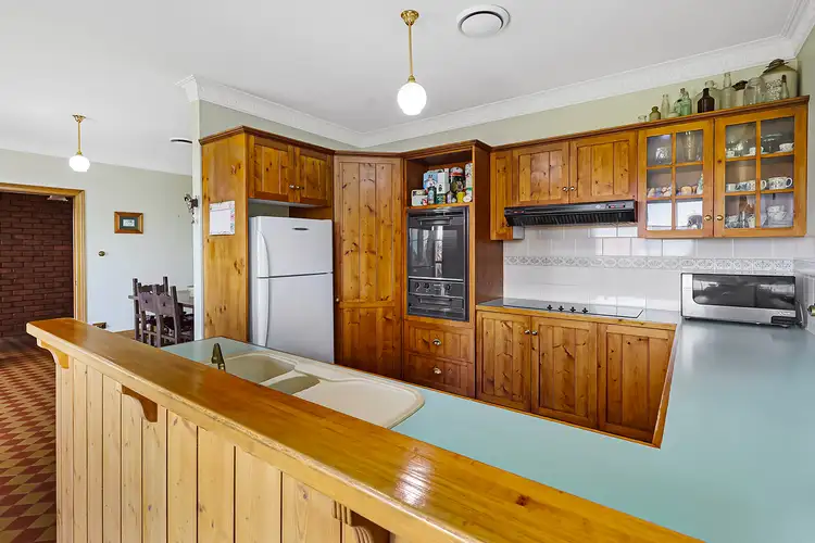 Sixth view of Homely house listing, 1 Kagoola Avenue, Warrnambool VIC 3280