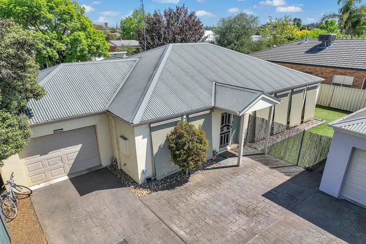 Main view of Homely unit listing, 2/65 Mitchell Street, Echuca VIC 3564