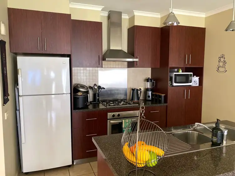 Sixth view of Homely unit listing, 2/65 Mitchell Street, Echuca VIC 3564