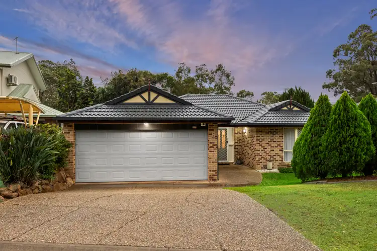 6 Lagrange Court