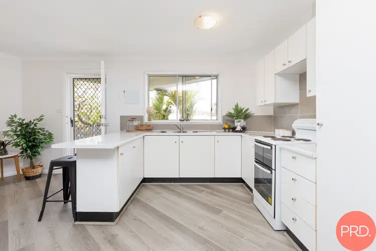 Sixth view of Homely unit listing, 2/4 Holt Close, East Maitland NSW 2323