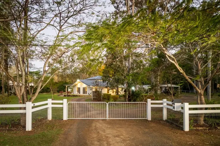 24 Essendon Road, Anstead QLD 4070