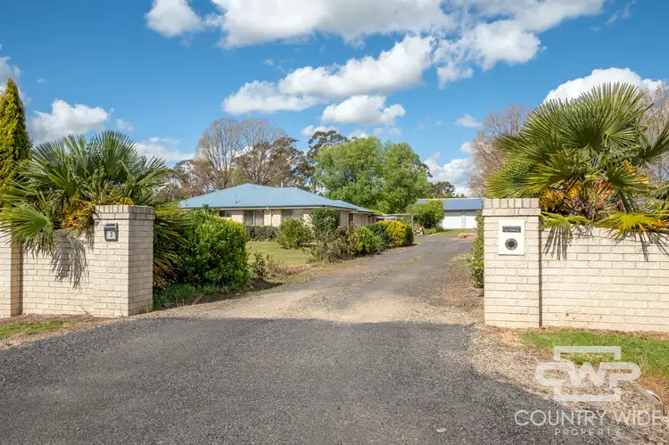 20 Carlisle Close, Glen Innes NSW 2370