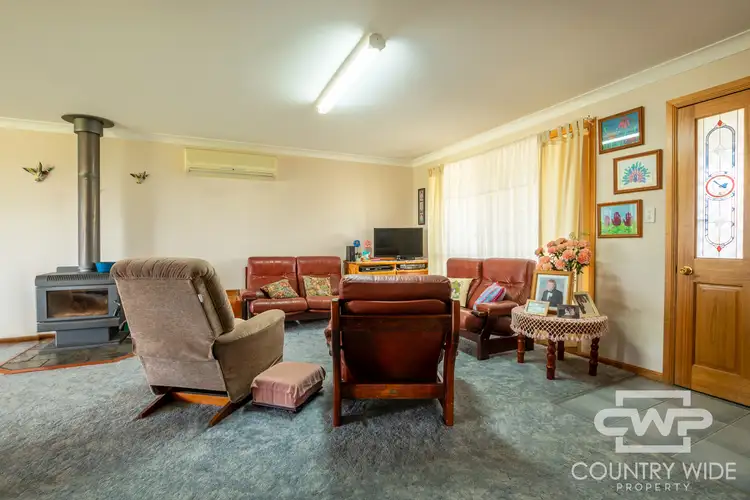 Third view of Homely house listing, 20 Carlisle Close, Glen Innes NSW 2370