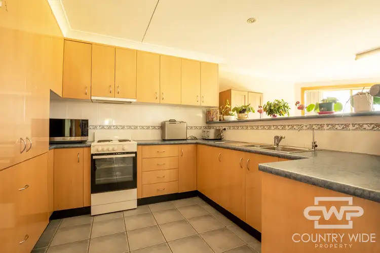 Seventh view of Homely house listing, 20 Carlisle Close, Glen Innes NSW 2370