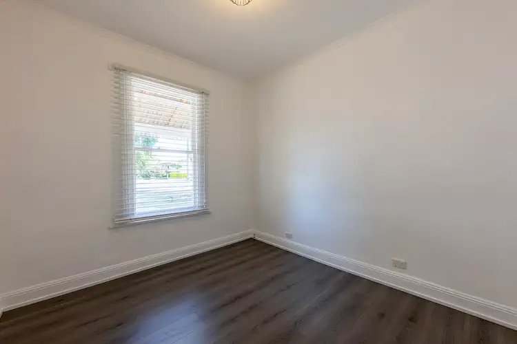 Fifth view of Homely house listing, 10 Rockley Street, Nhill VIC 3418