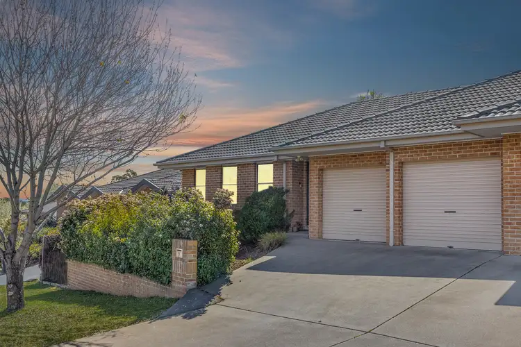 2/39 Tennyson Drive, Queanbeyan East NSW 2620