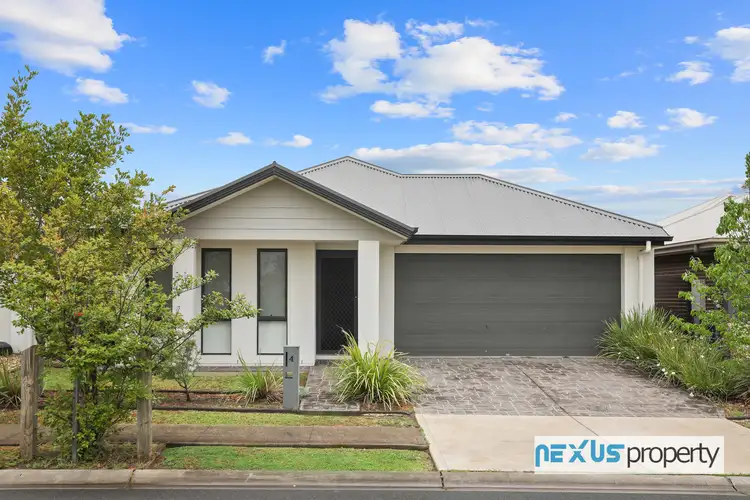 4 Duncombe Avenue, Gledswood Hills NSW 2557