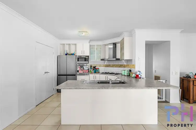 Fifth view of Homely house listing, 21 Alexander Close, Strathfieldsaye VIC 3551