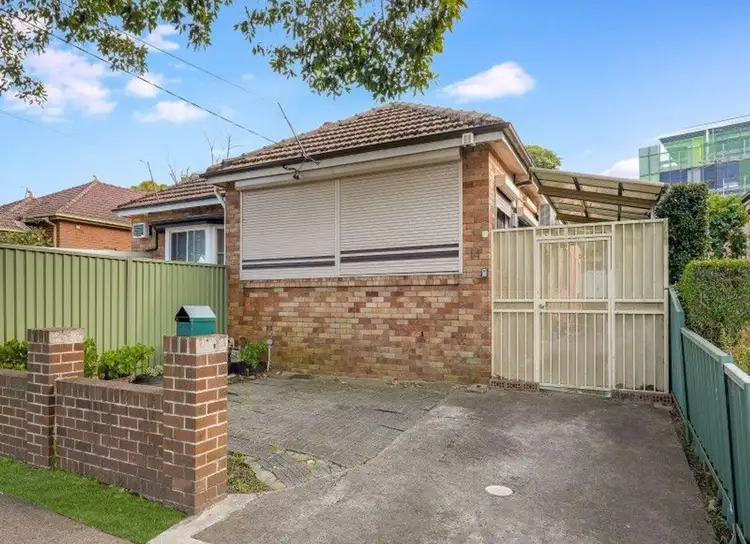 14 Edgbaston Road, Beverly Hills NSW 2209