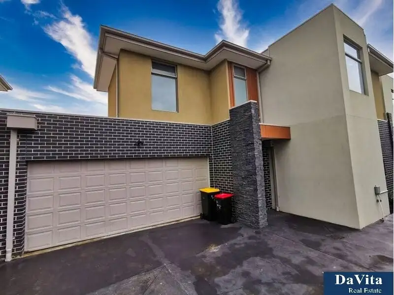 Main view of Homely townhouse listing, 2/7 Furnew Street, Springvale VIC 3171