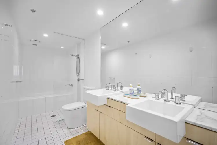 Sixth view of Homely unit listing, 905/3 McLean Street, Coolangatta QLD 4225