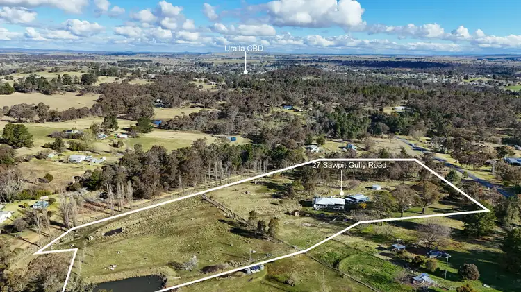 27 Sawpit Gully Road, Uralla NSW 2358