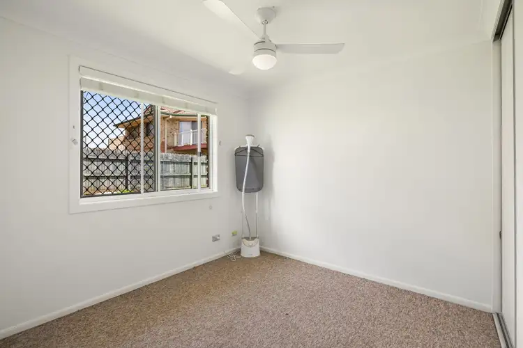 Sixth view of Homely unit listing, Unit 4/4-6 Crosby Street, Darling Heights QLD 4350