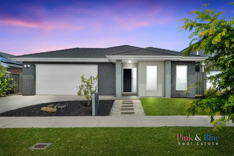 21 Lightsview Boulevard, Rockbank VIC 3335