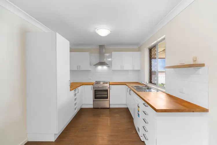 Fifth view of Homely house listing, 20 Quando Close, Yamanto QLD 4305