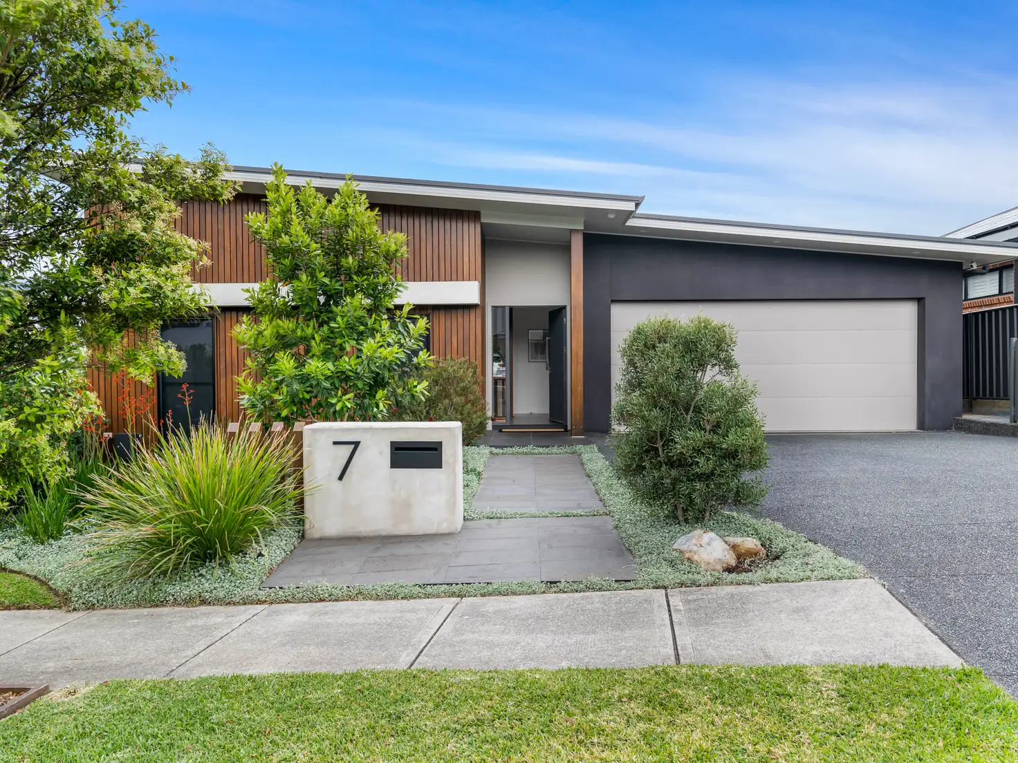 Main view of Homely house listing, 7 Castaway Cresent, Teralba NSW 2284