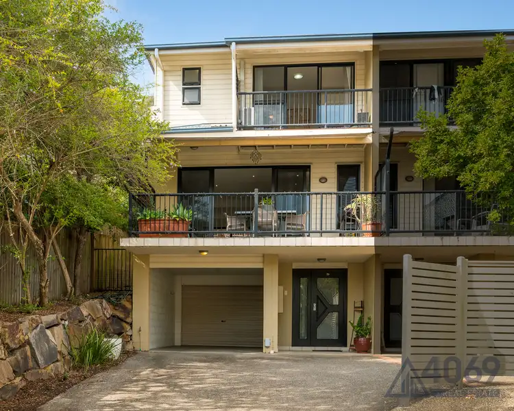 39 Cunningham Street, Taringa QLD 4068