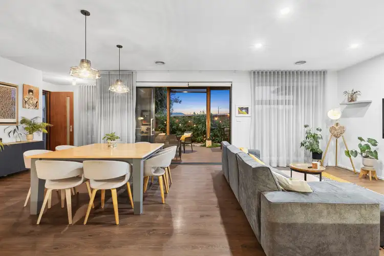 8 Trundle Drive