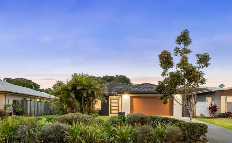 17 Forest Pines Boulevard, Forest Glen QLD 4556