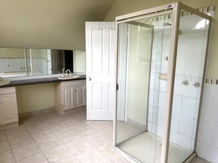 Fifth view of Homely unit listing, 2/21 Cardinia Way, Rowville VIC 3178