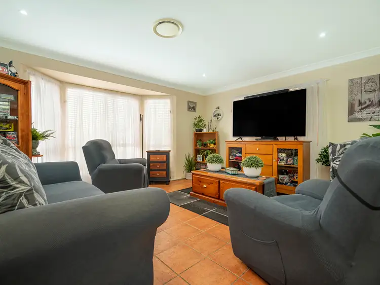Fifth view of Homely unit listing, 2/82 Weetwood, Newtown QLD 4350