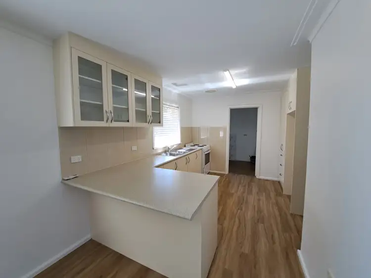 Fifth view of Homely house listing, 427 English Avenue, Lavington NSW 2641