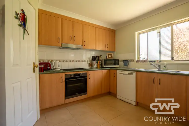Fifth view of Homely house listing, 9A Surrey Park Court, Stonehenge NSW 2370