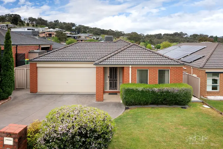 99 YARRALUMLA DRIVE, Wodonga VIC 3690
