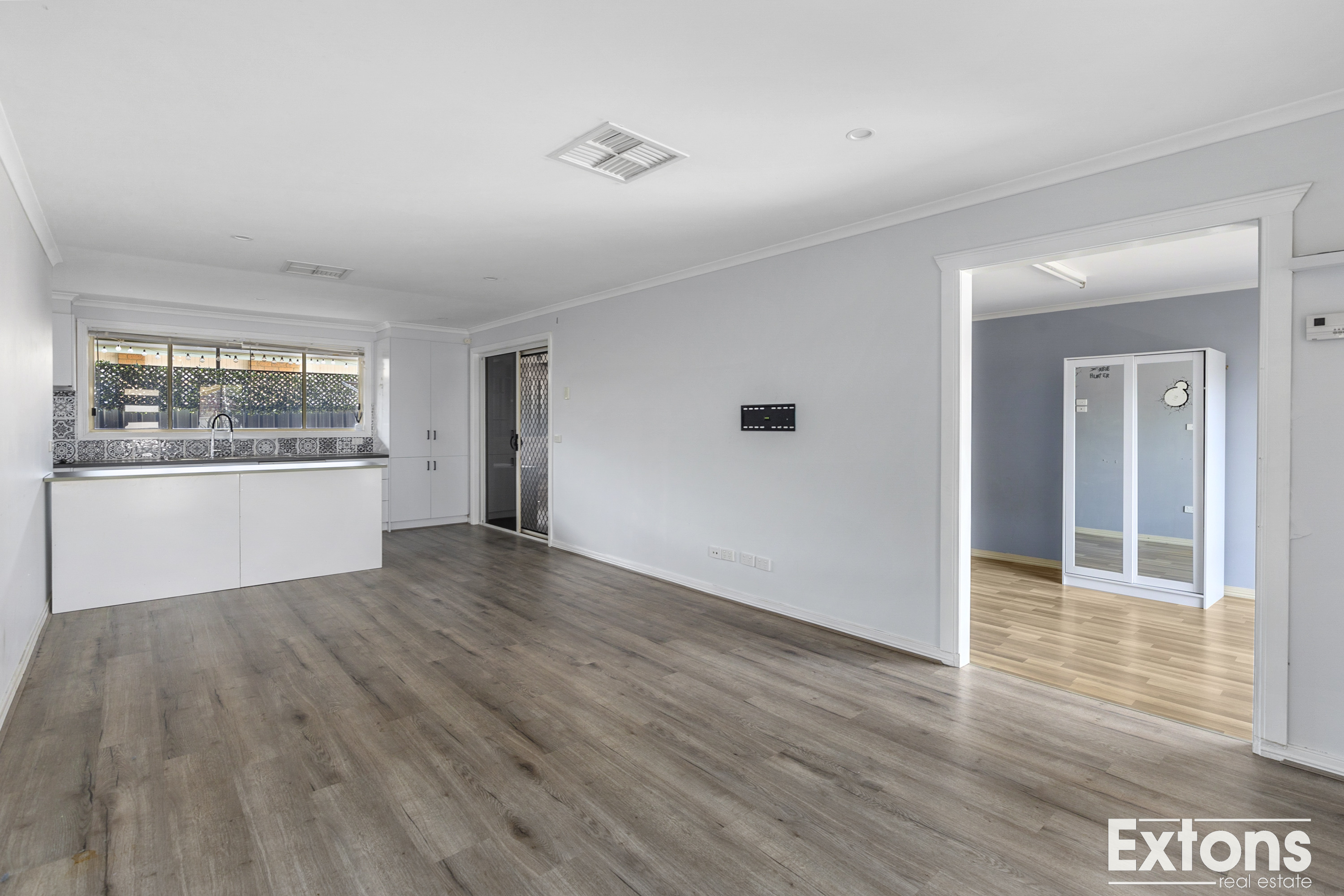 Fifth view of Homely unit listing, 5/107 Sharp Street, Yarrawonga VIC 3730