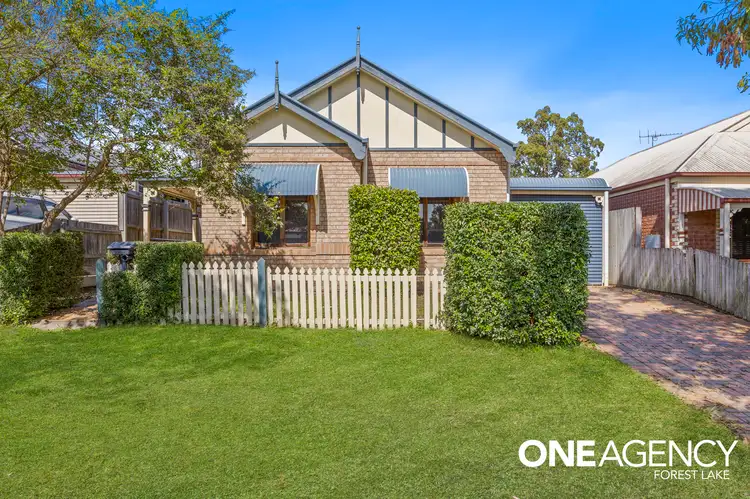 55 Paton Crescent, Forest Lake QLD 4078