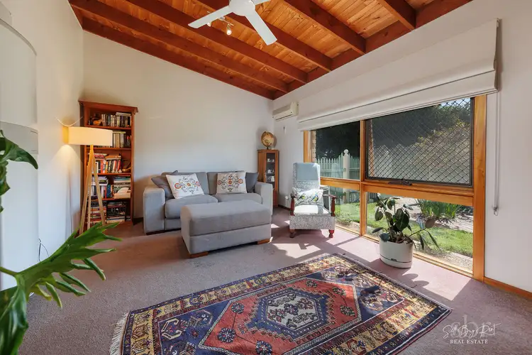 Third view of Homely unit listing, 1/5 HOLT PLACE, Wodonga VIC 3690