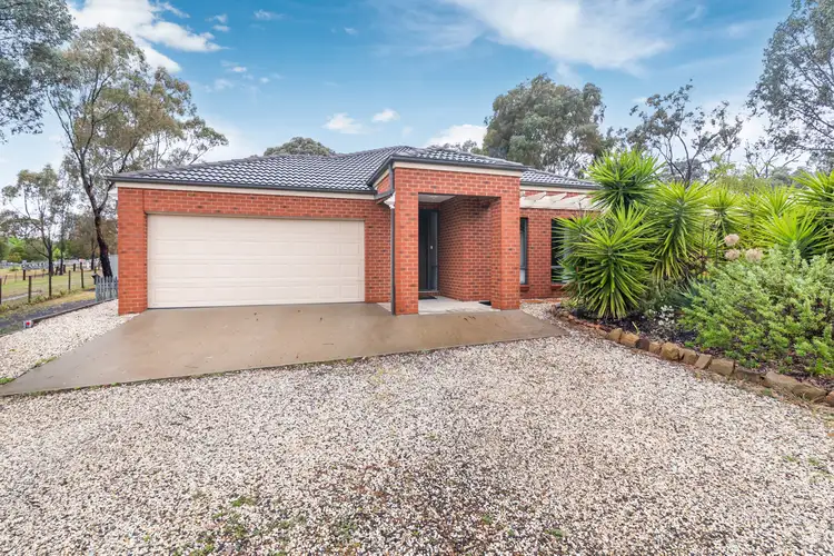 7 Stewart Street, Heathcote VIC 3523