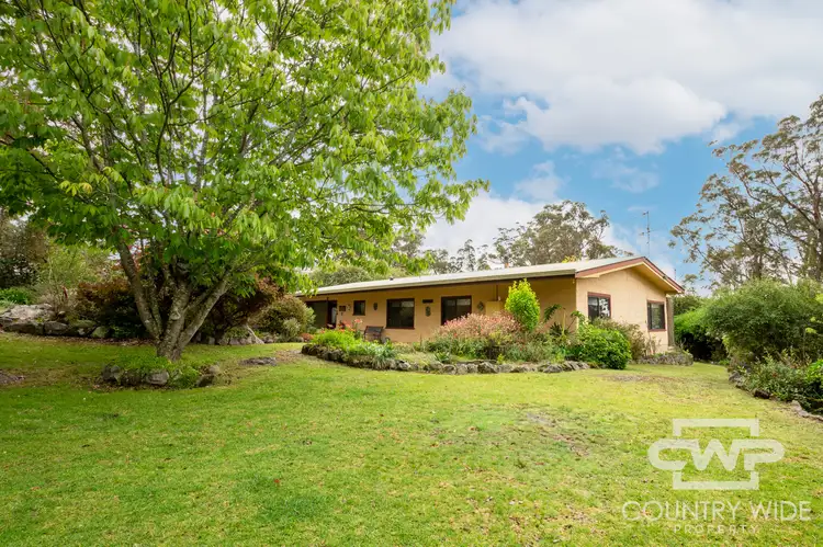 7 Ward Crescent, Glen Innes NSW 2370