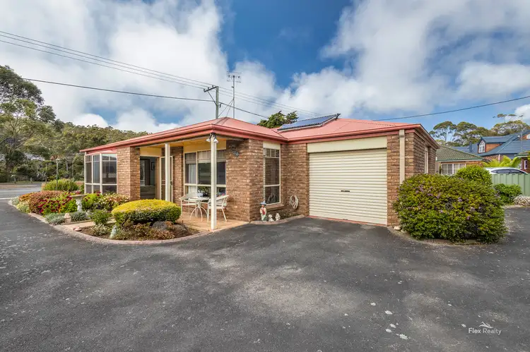 1/23 Murchison Highway, Somerset TAS 7322
