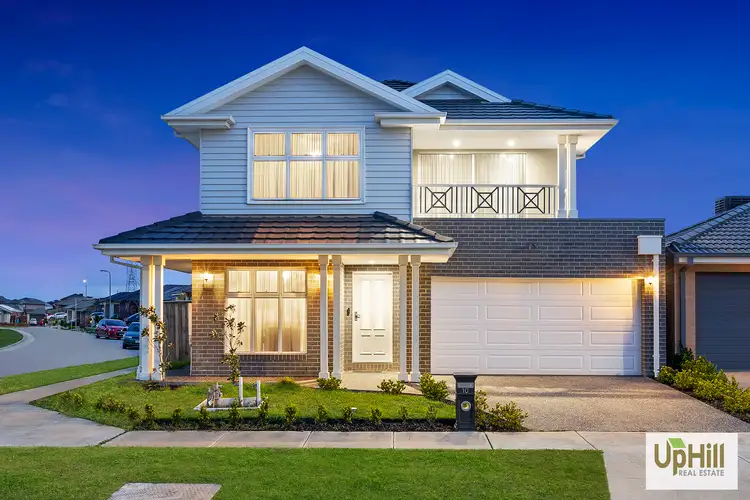 10 Bronnie Street, Clyde North VIC 3978