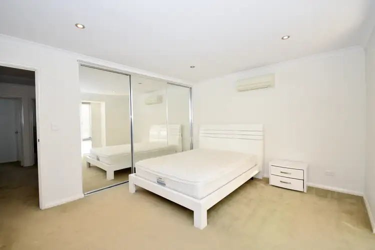 Fifth view of Homely townhouse listing, 4/29 Starbush Gardens, Success WA 6164