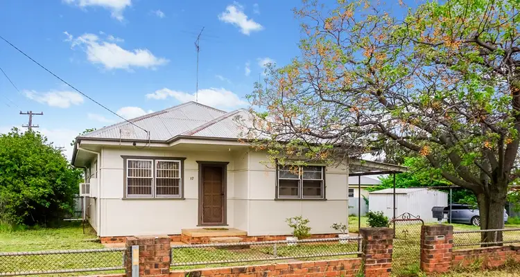 12 Maitland Street, West Wyalong NSW 2671