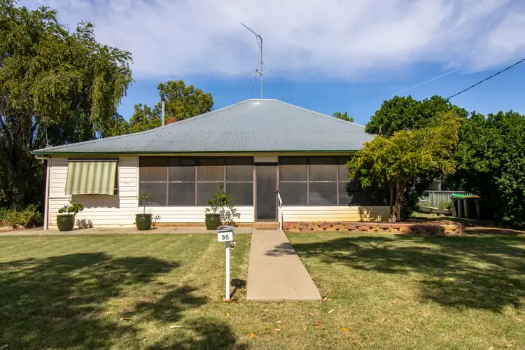 35 Barwan Street