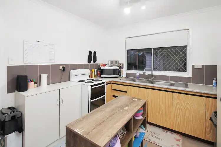 Fourth view of Homely unit listing, 9 Cedar Drive, Stapylton QLD 4207
