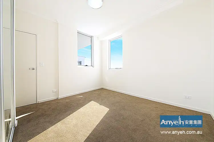 Fourth view of Homely apartment listing, 806/3 Weston Street, Rosehill NSW 2142