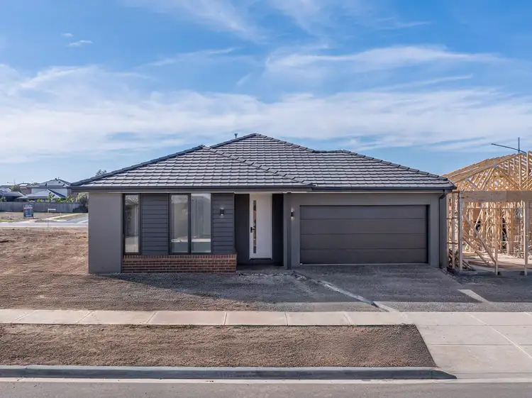 41 Violetta Boulevard, Diggers Rest VIC 3427