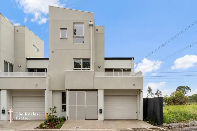 45 Yellowstone Street, South Morang VIC 3752