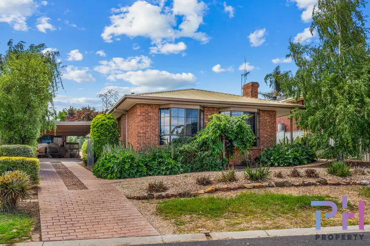 15 Magellan Crescent, Kangaroo Flat VIC 3555