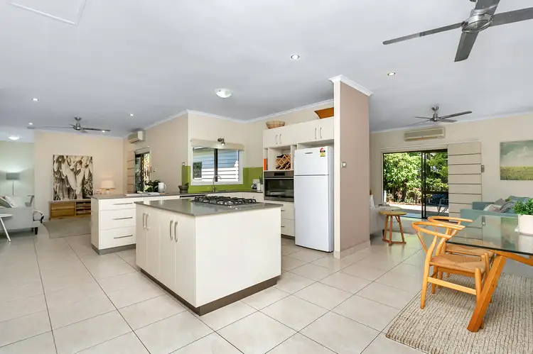 Fifth view of Homely house listing, 8 Sandpiper Court, Bayview Heights QLD 4868