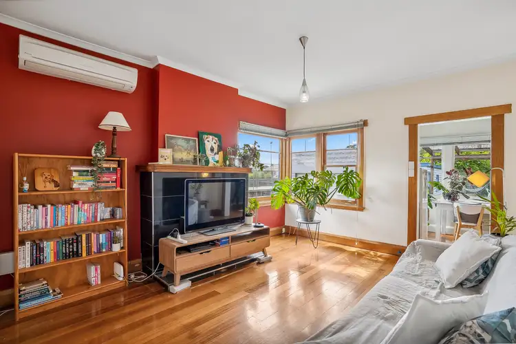 19 Philip Avenue, Montrose TAS 7010