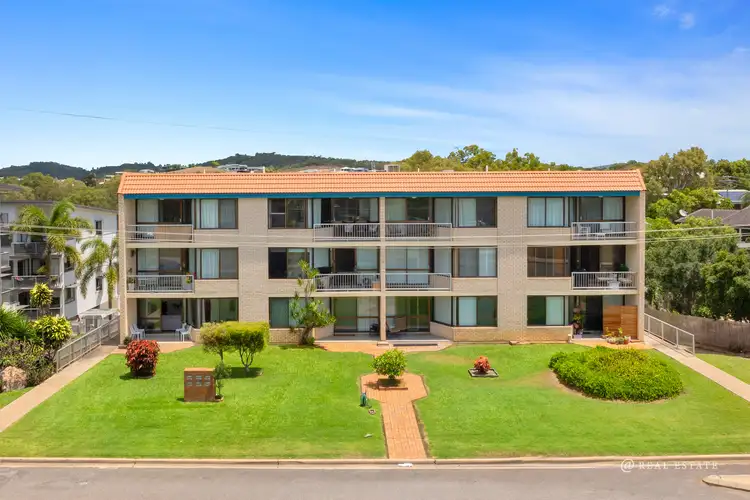 Second view of Homely unit listing, 4/92 Scenic Highway, Lammermoor QLD 4703