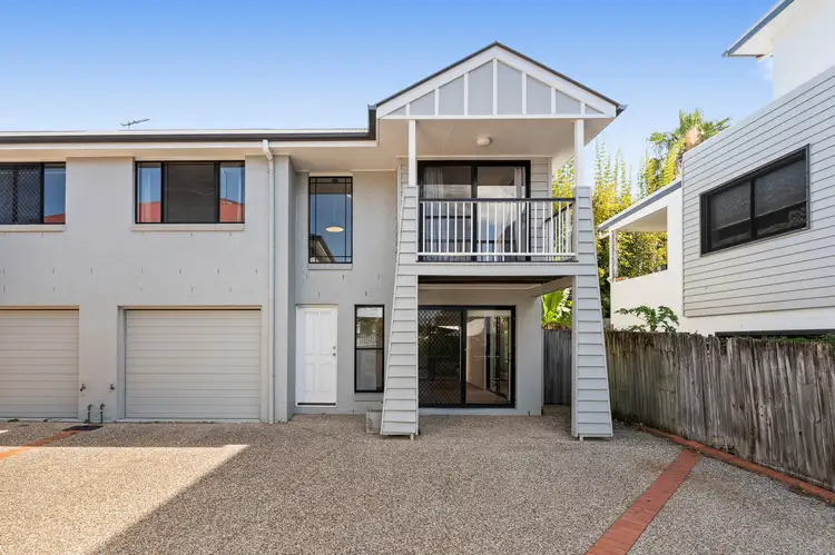 Main view of Homely townhouse listing, 2/38 Ashby Street, Fairfield QLD 4103
